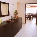 Comfortable House With Warm Hospitality - Apartment Katerini